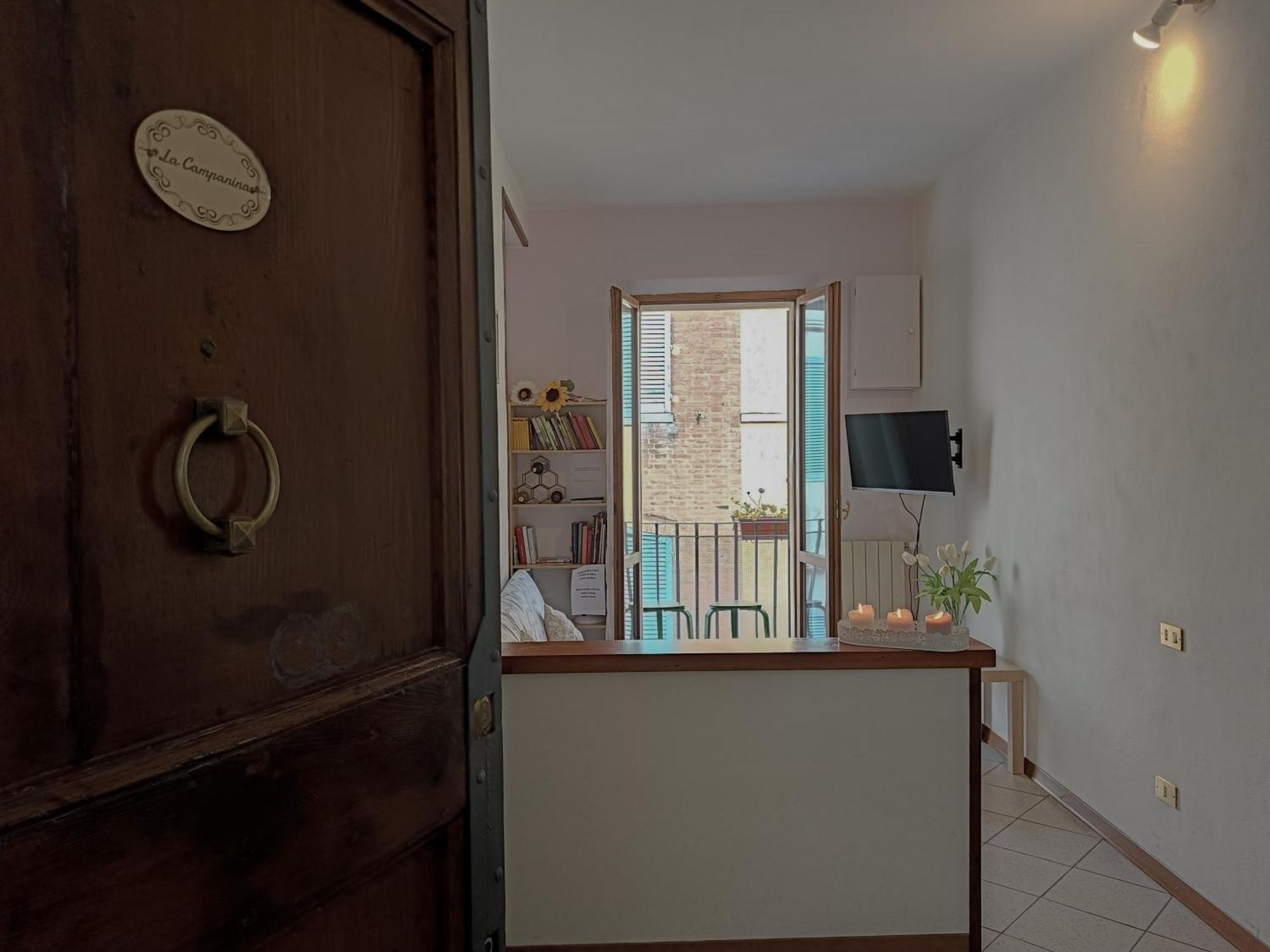 La Campanina-nel cuore di Siena e della contrada Esterno foto